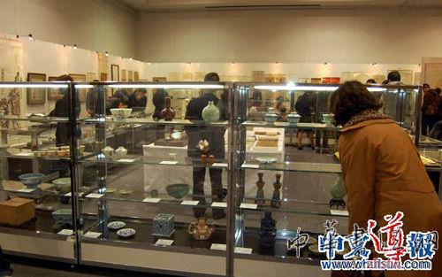 在日华人热衷收藏：财力眼力魄力加运气