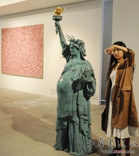 第三种批判·艺术语言批判性展览 时代美术馆开展