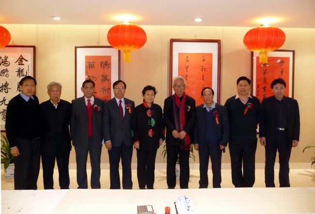 龙年迎春征联电视大赛全体评委合影 一超摄