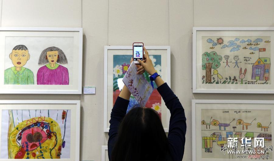 （文化）（3）2014“爱在蓝天下”全国孤独症儿童绘画作品展在京开幕