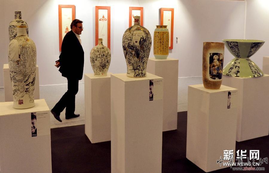 （国际）（4） “视觉中国·瓷上敦煌”中国陶瓷艺术展在巴黎开幕