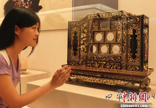 百余件明清时期广东传统工艺精品亮相重庆