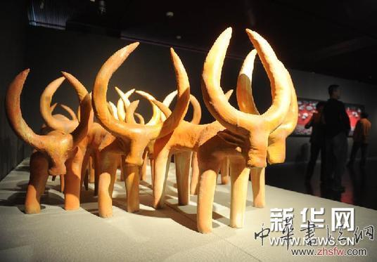 （晚报）（2）朱乐耕当代陶艺展亮相国家大剧院