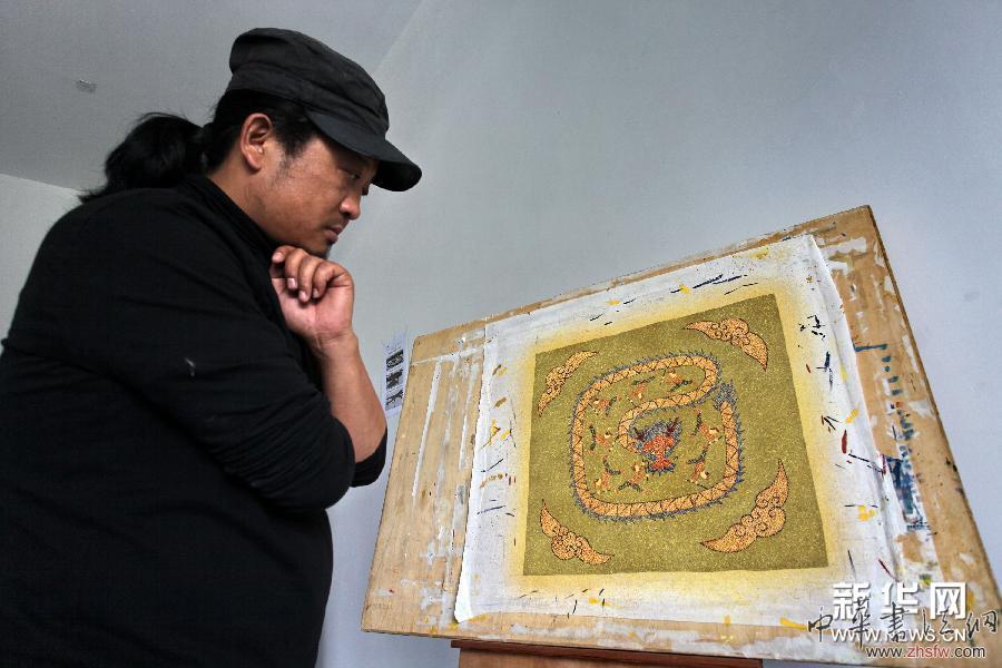 #（文化）（4）大地农民画《巨龙舞梦》轮廓初显
