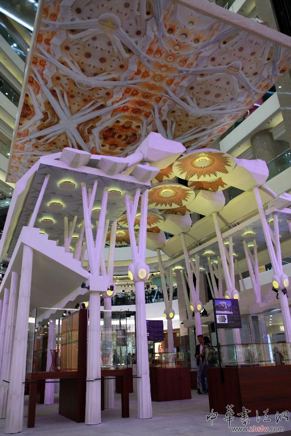 （晚报）（2）西班牙建筑师高迪作品在港展出