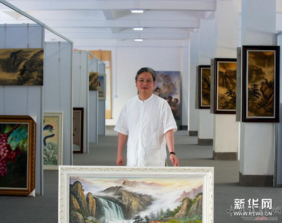 （文化）（5）江西上犹：靓丽油画走俏国际市场
