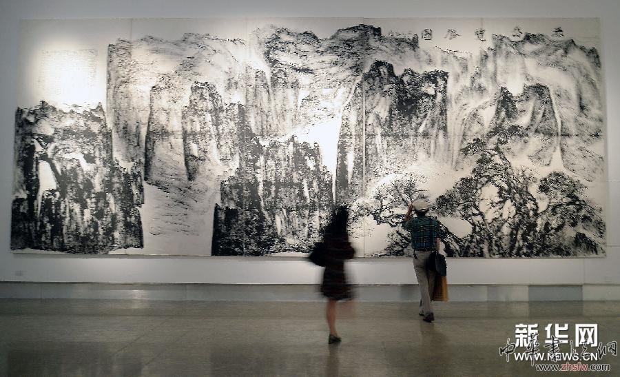 #（文化）（3）“墨许山河——曾来德书画艺术展”在杭州开幕