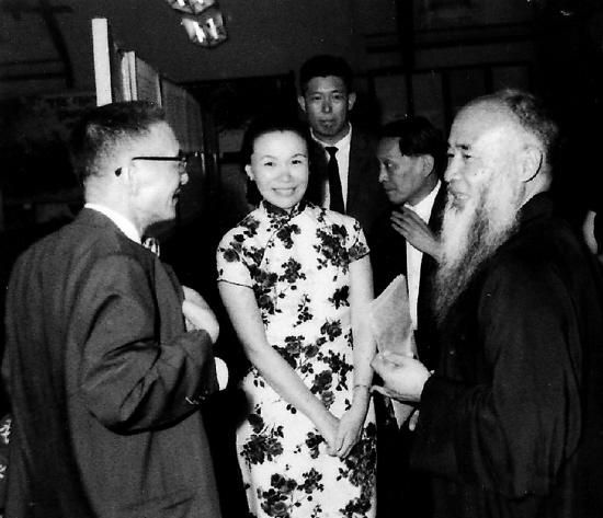 方召麐：90年代一张画换香港一套房