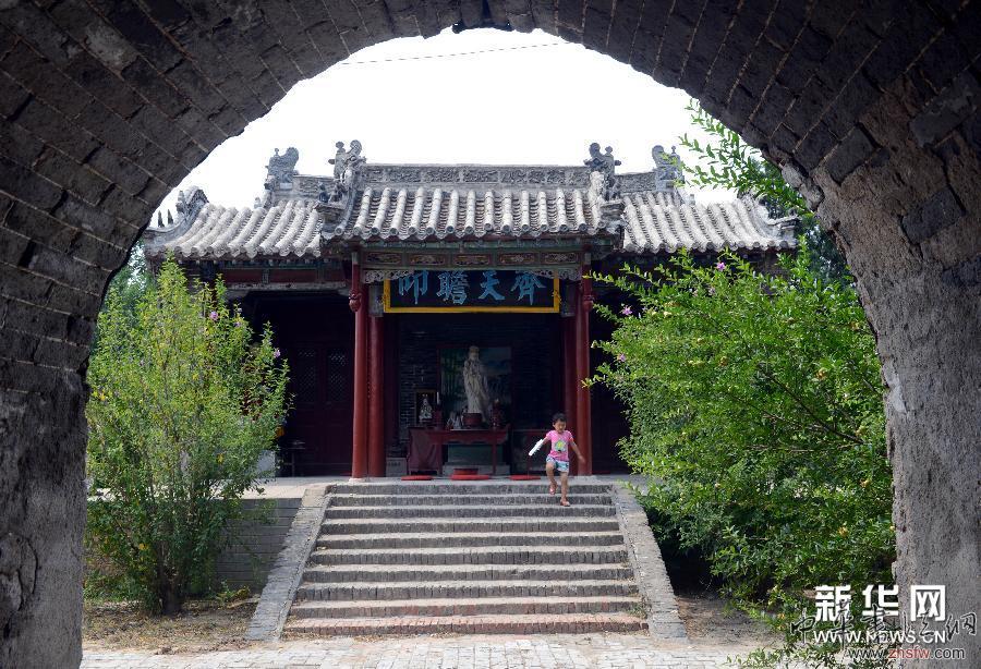 （新华网）（1）河北盐山：泰山行宫风雨六百年