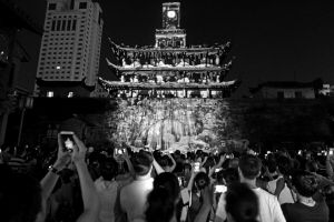 学院派艺术品如何打造亲民印象