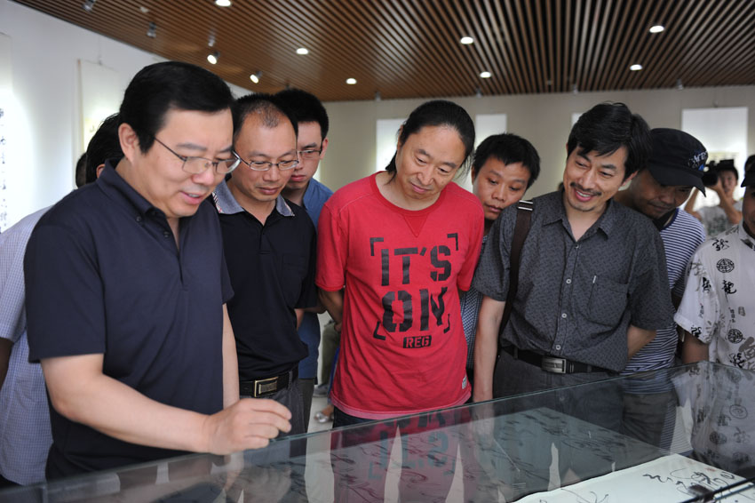 “湖北省十大青年书法家”作品展在京开幕