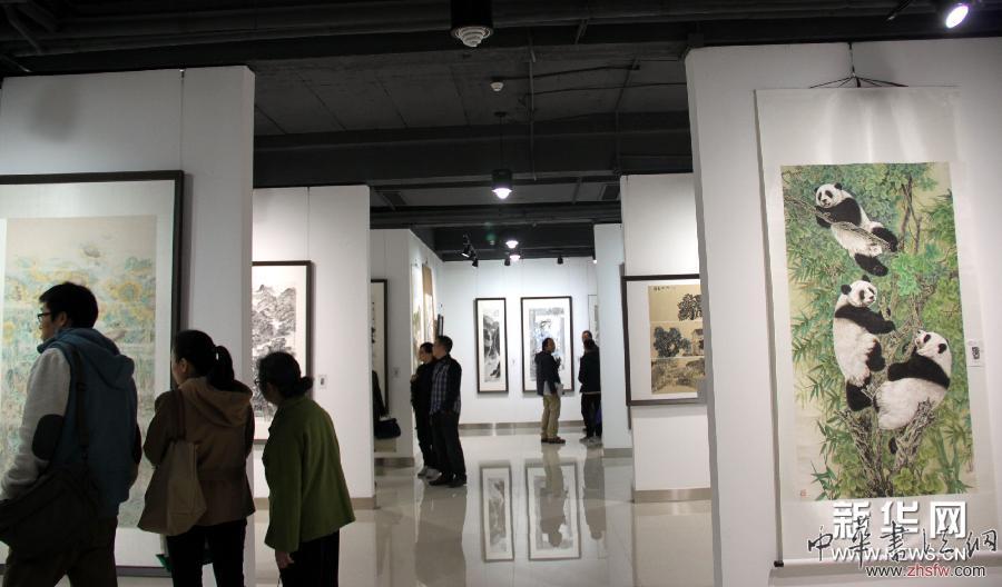 （新华网）首届“我眼中的生态四川”中国画赛作品展在蓉开幕