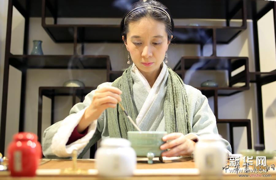 （新华网）（1）“茶韵生香·宣明有礼”闻香品茶鉴赏活动在北京举行