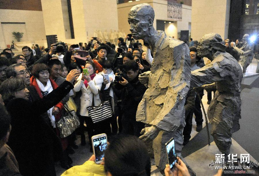 （社会）（2）“塑魂鉴史”主题雕塑展亮相中国国家博物馆