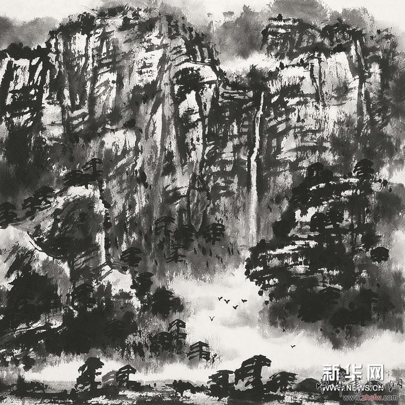 龙潭昼夜生风雷 38.5×38.5cm 国画