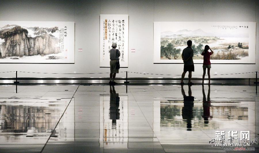 南京举办“革命征程”书画作品展 图