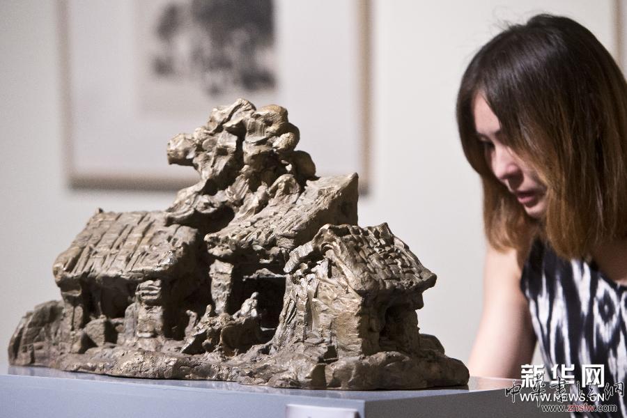 《远去的村庄》雕塑、绘画作品展在京开幕 图