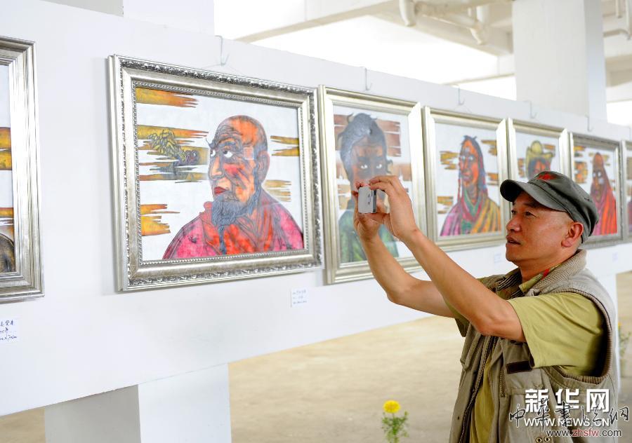 （新华网）（1）藏族画家阿旺扎巴油画展