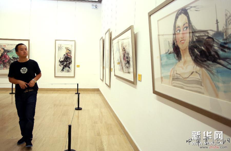 （晚报）（2）《生活之美：周波艺术展》在京开幕