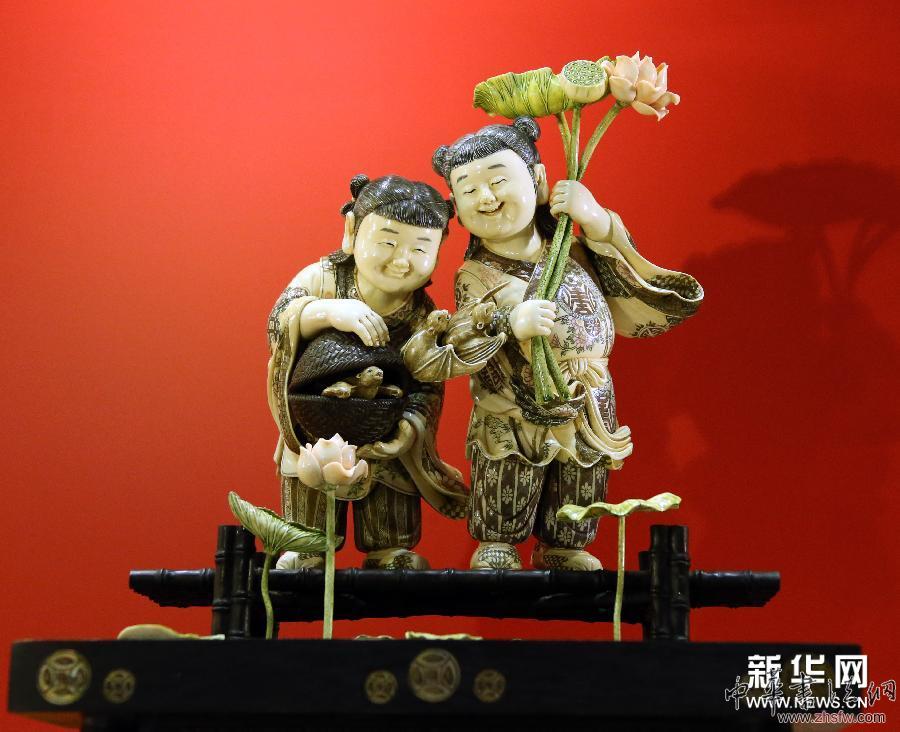 （晚报）（2）香港首个猛犸牙雕艺术展揭幕