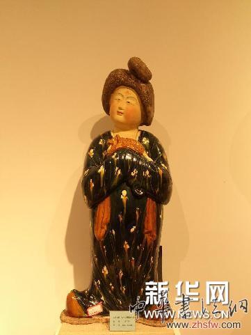 （晚报）（2）海峡两岸陶瓷展郑州开展