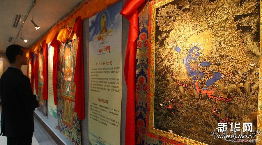 （国际）（1）“中国甘肃省甘南藏族文化唐卡展”亮相首尔