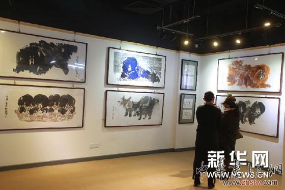 （晚报）（2）仇立权写意精品画展在北京开幕