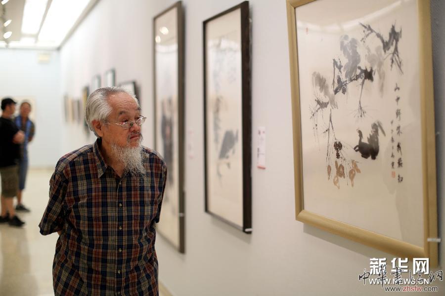 （晚报）（2）全国九城艺术联展在沈阳展出
