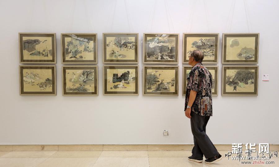 （晚报）（1）全国九城艺术联展在沈阳展出
