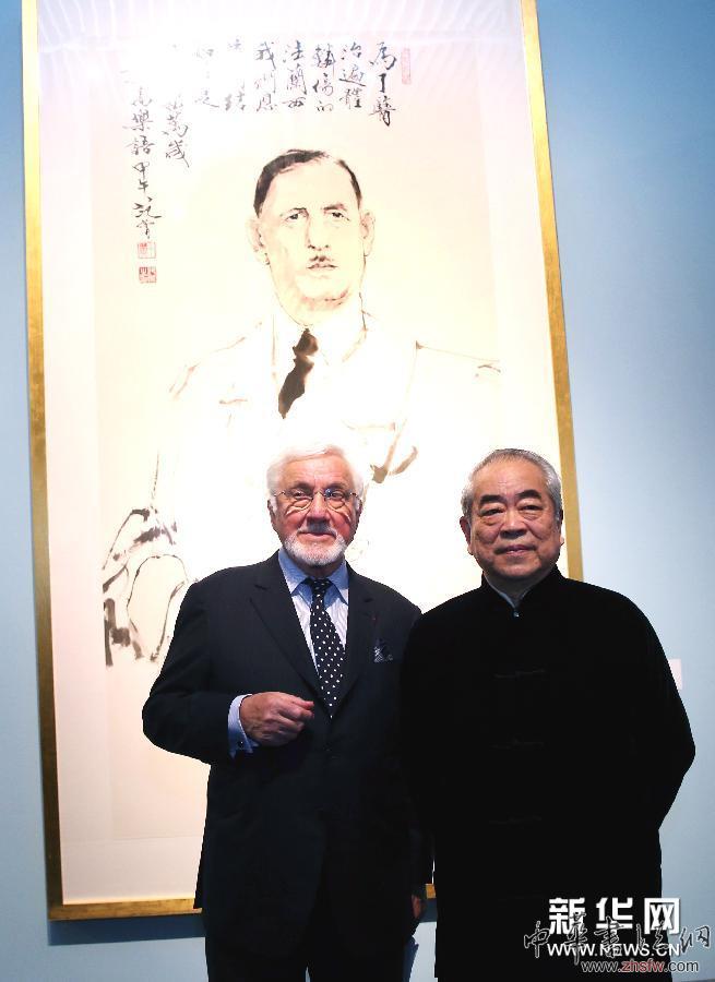 （文化）（1）《守成与腾飞——卡尔多雕塑与范曾绘画联展》在京开幕
