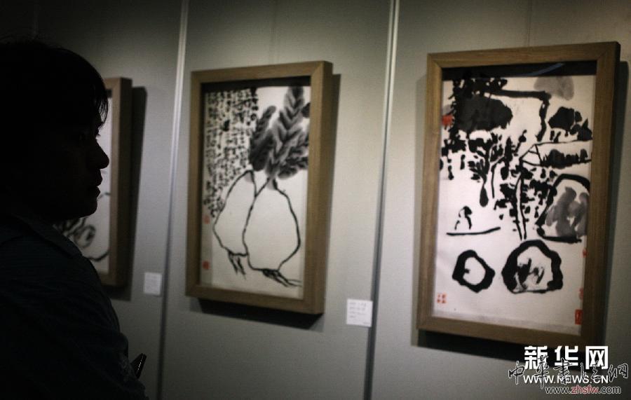 （文化）（3）吴震寰中国文人画展开幕