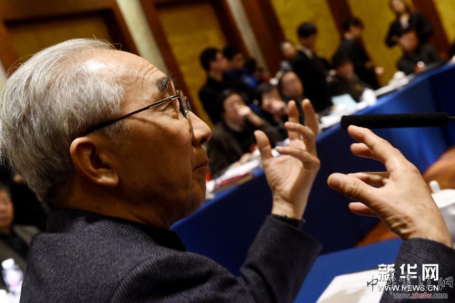 （两会·改革热话题）（8）代表委员建言社会主义文化强国建设