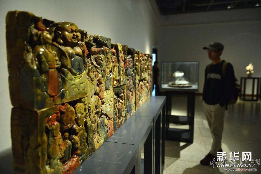 第九届中国当代青年陶艺家作品双年展在杭州开幕 组图