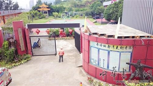 美术中学宣传作假 落榜生吹成名牌大学生