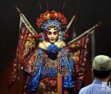 杭州举办全国美展油画作品展 组图