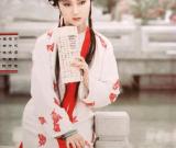 评：林黛玉再世，定比“国学超女”受欢迎