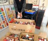 河北大城：六旬老翁18年收藏烟标3万余种 图