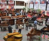深圳百年经典钢琴艺术展同时展出60台古钢琴
