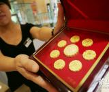 “金银月饼”粉墨登场 图