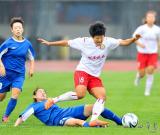 （体育）（2）足球——全国女足联赛：长春胜武汉