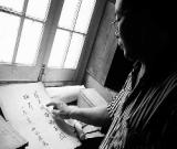 守着价值连城的传家宝受穷名家书画只借不卖  南昌市民王令策只为秉承父亲遗志