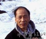许荣——特邀最受欢迎的双十大人民书画家献礼全国两会